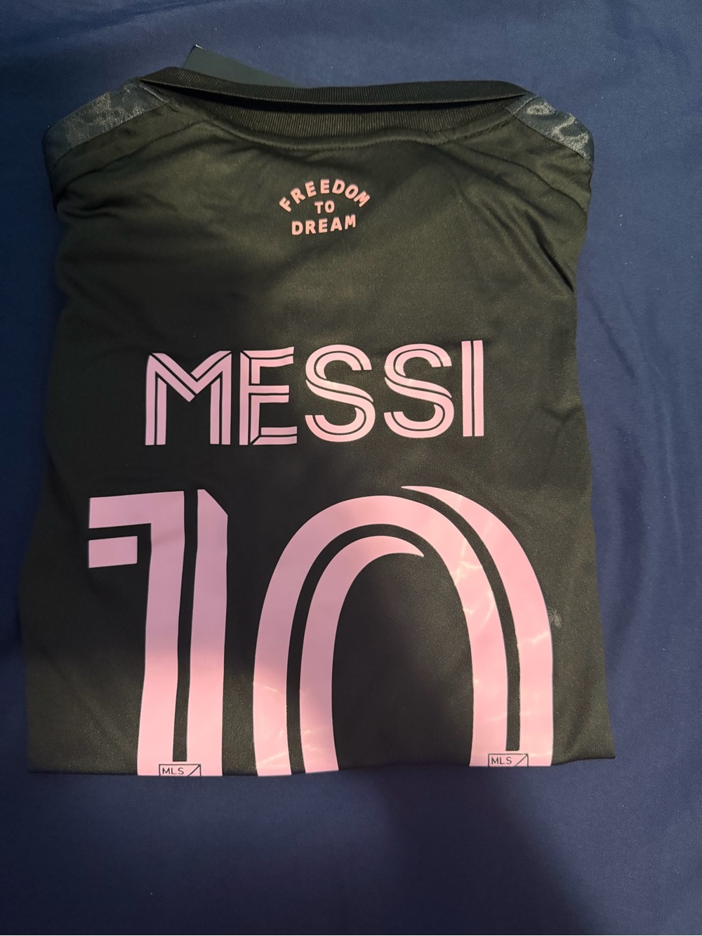 Messi Inter Miami away jersey